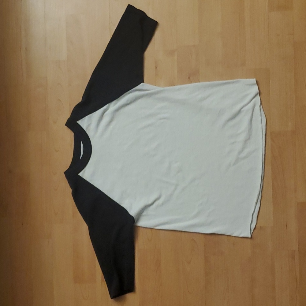 Soffe Youth baseball undershirt - black/white - size medium (10-12 years)